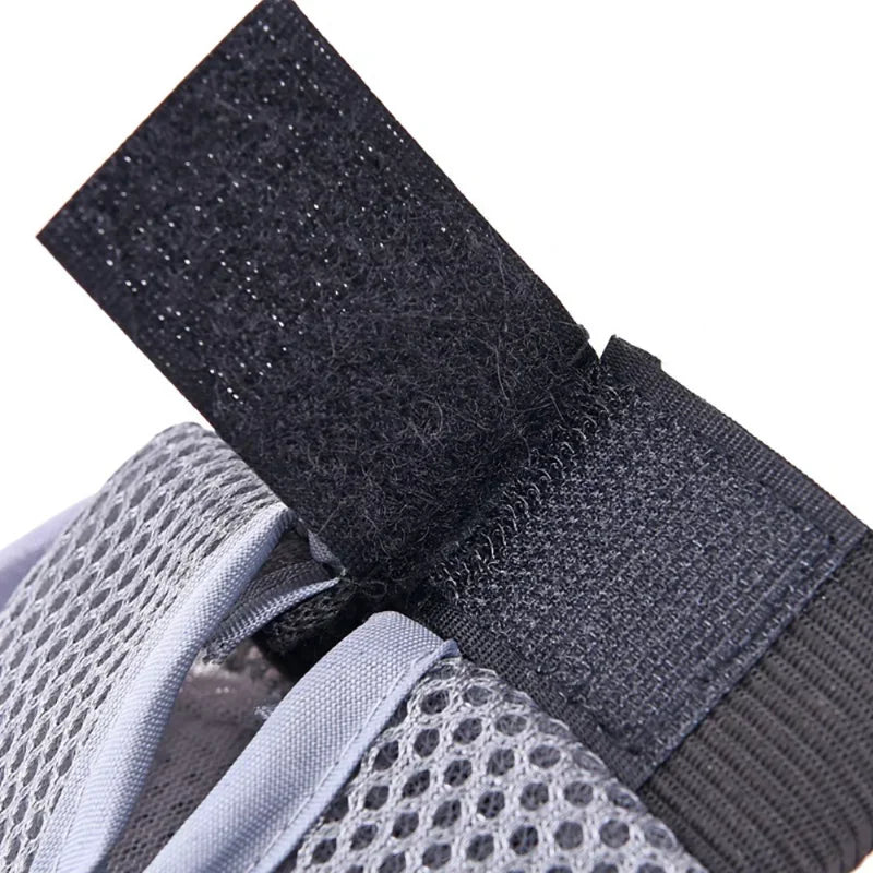 Pet Grooming Glove – Hair Removal & Bathing Brush