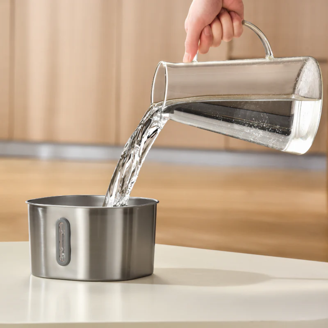 The FRIENDLYFURR - 2.2L Fountain